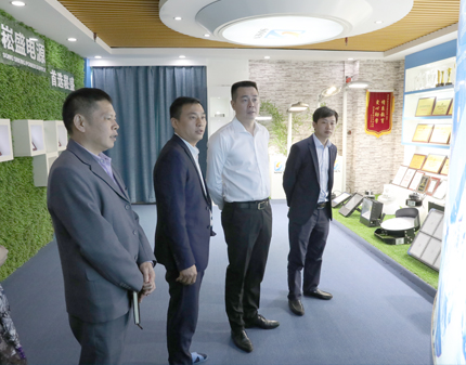 宝安区辅导光临IM体育视察调研领导工作